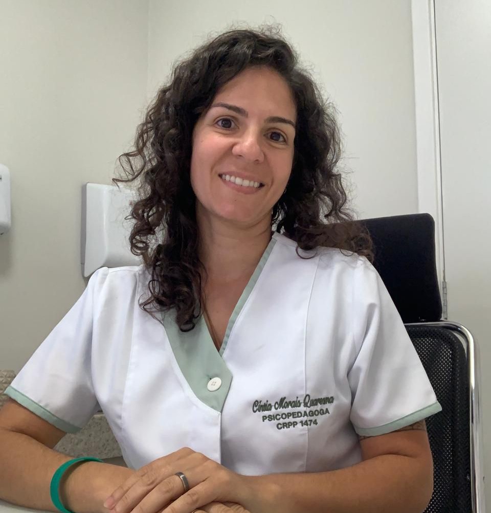 Dra. Cíntia Moraes Quaresma